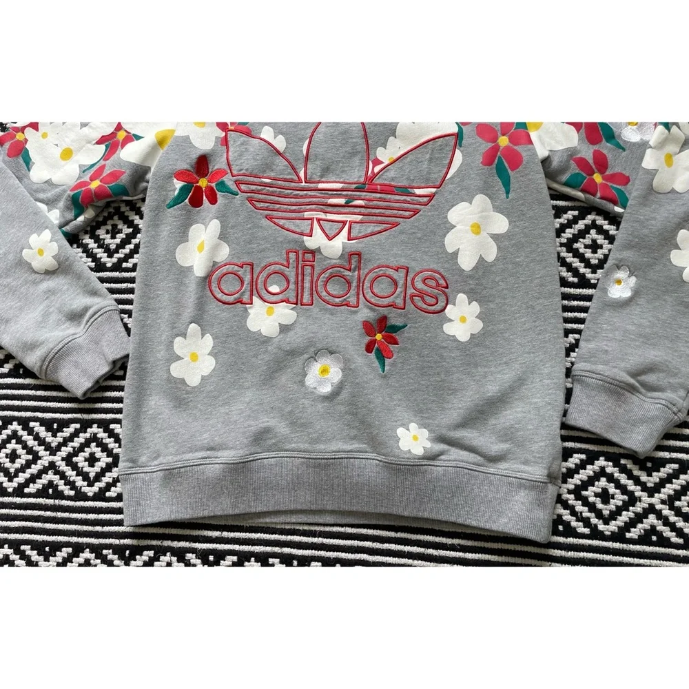Adidas x Pharrell Williams Daisy Sweatshirt
